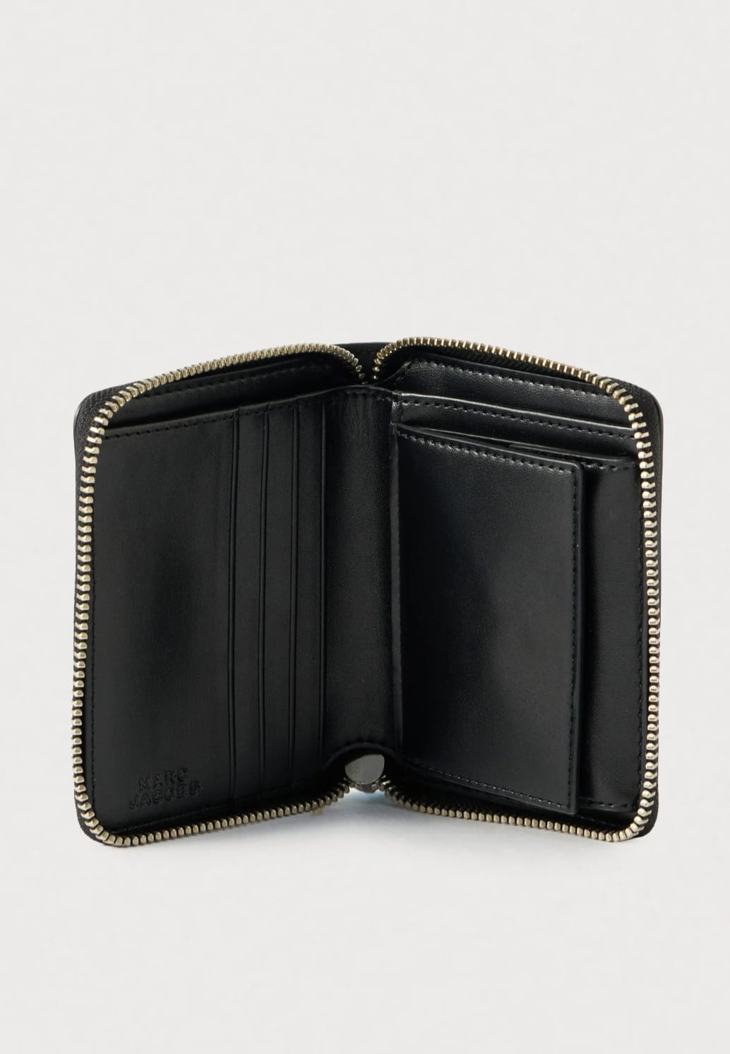 Billetera Marc Jacobs The Mini Zip Around Negro - reverso