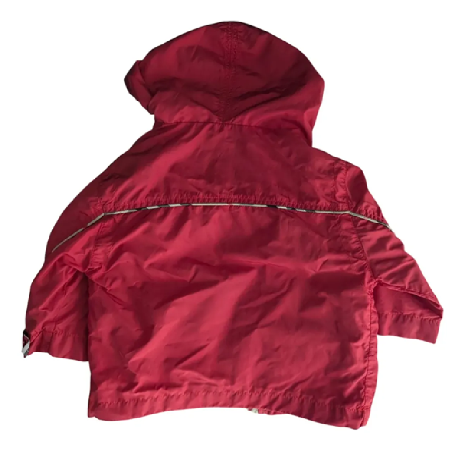 Chamarra Burberry Bebé Roja con Capucha